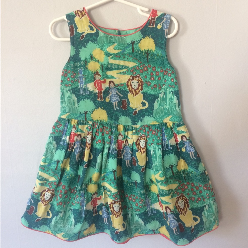 Oshkosh cotton Wizard of Oz print dress 5T